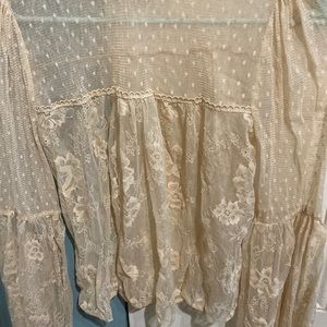 Classy top f21 small